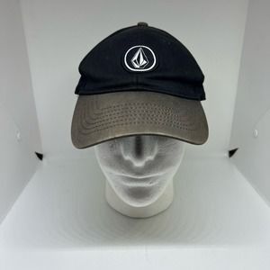 Volcom fitted hat size S/M